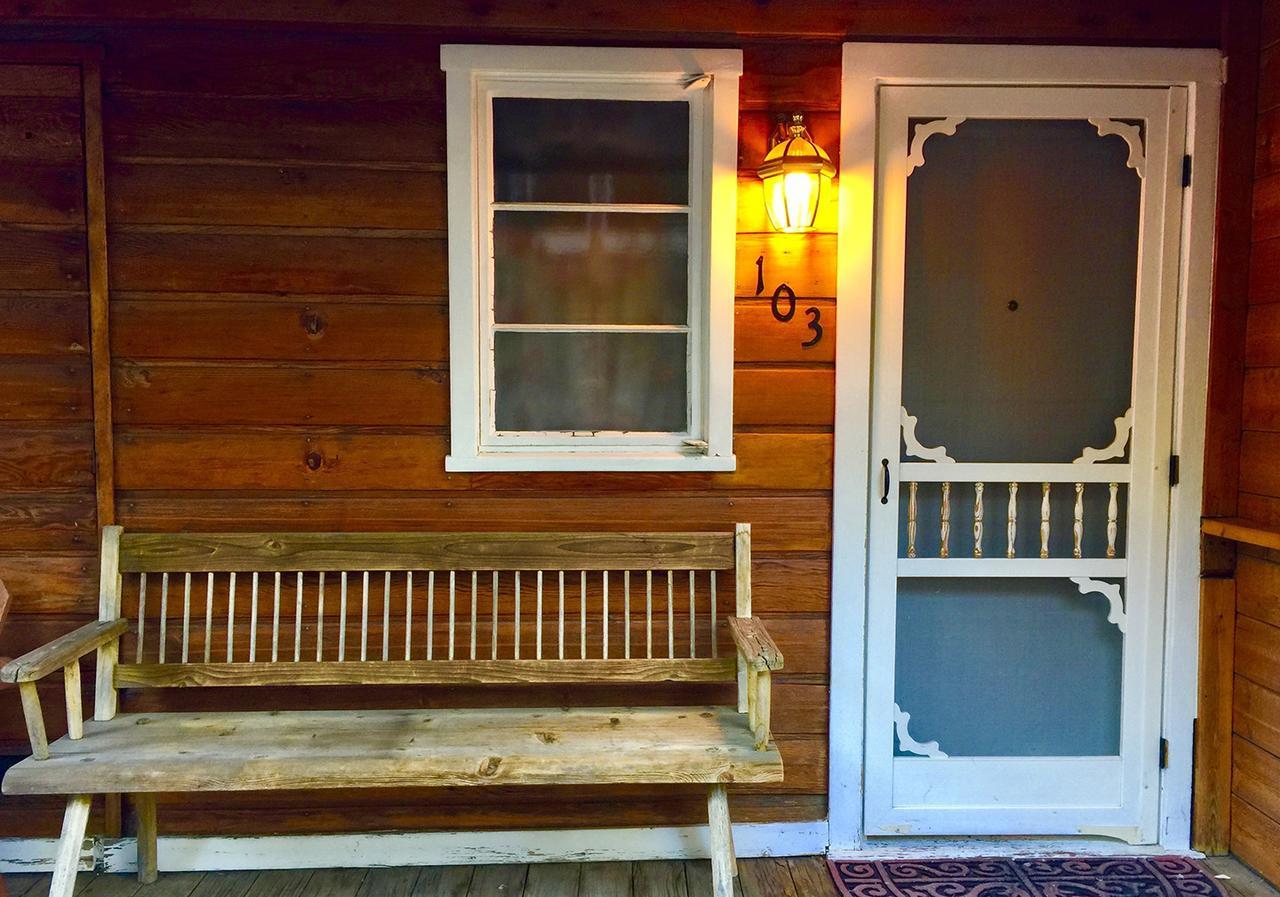 Giant Oaks Lodge Running Springs Экстерьер фото